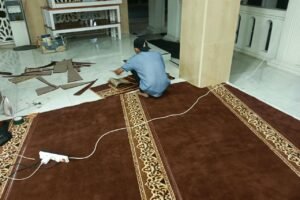 Karpet Masjid Warna Coklat Kingdom 12mm, Bikin Ruang Shalat Terlihat Lebih Hangat
